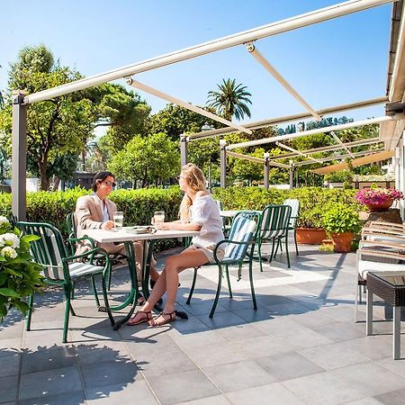 Hotel Riviera Rapallo Exterior photo