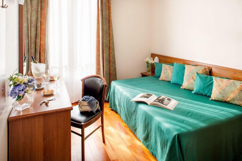 Hotel Riviera Rapallo Exterior photo
